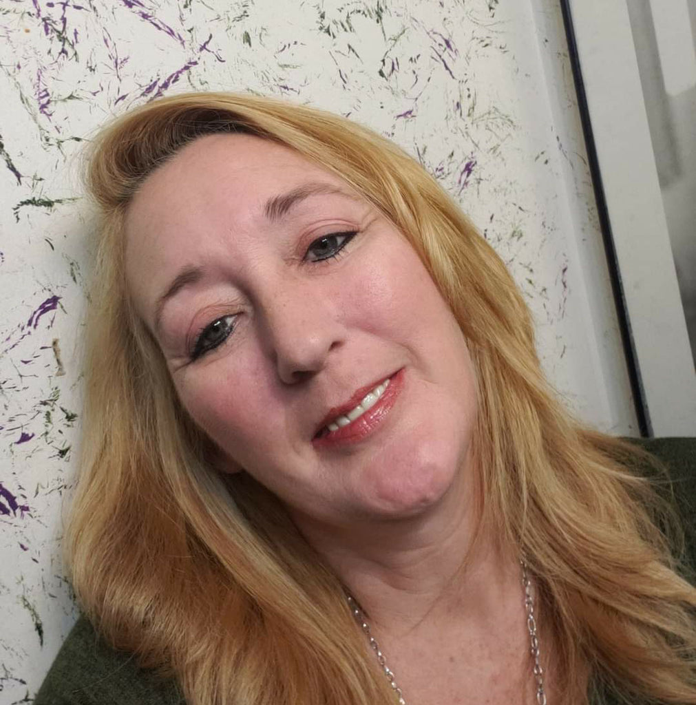 Meet Beautiful Disaster Mindi